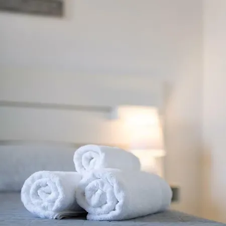 Boni Luxe Studio Apartment *